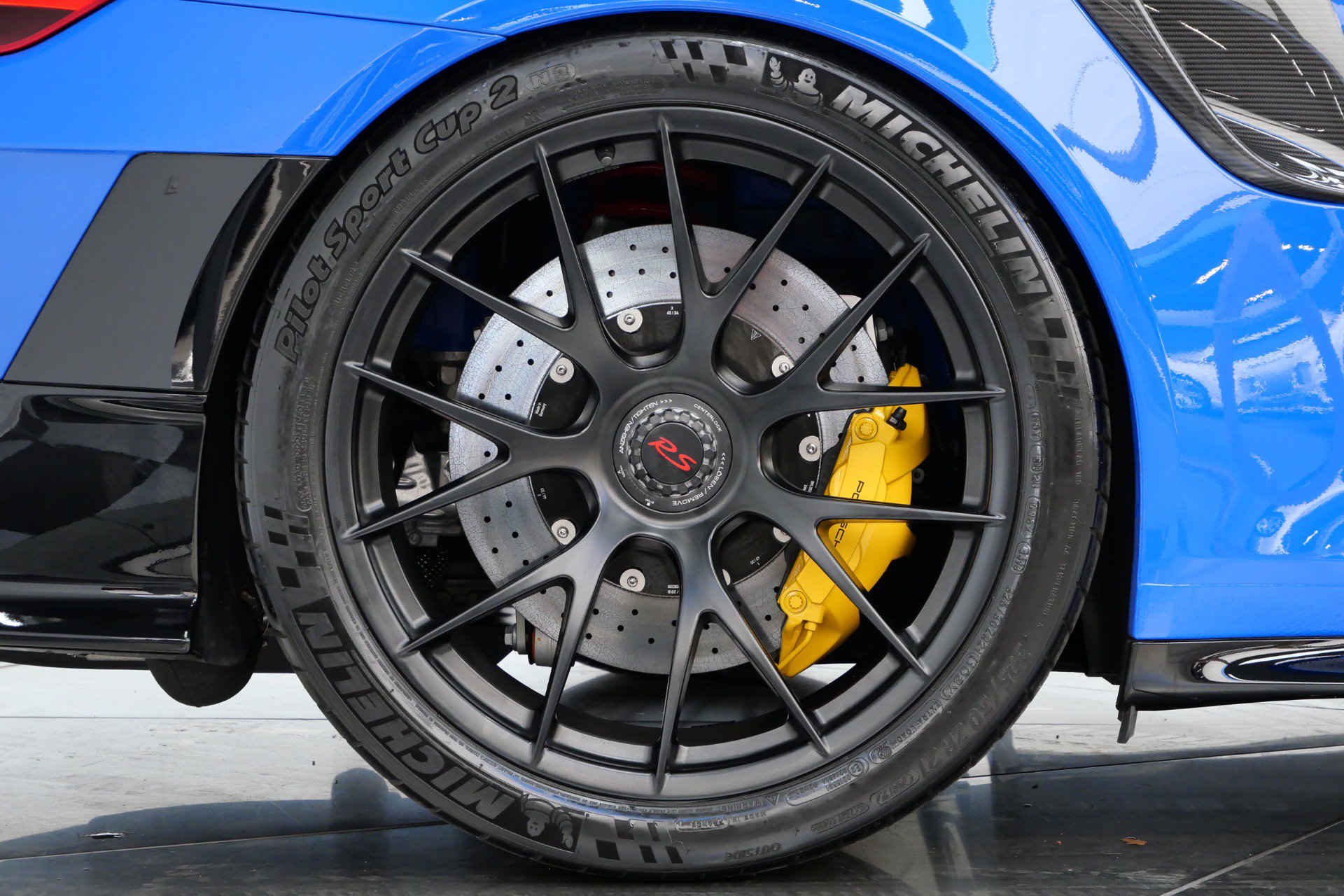 Used 2019 Porsche 911 GT2 RS RWD image 46