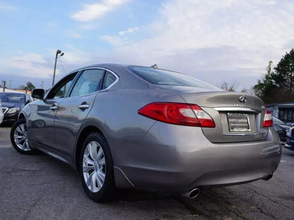 Used 2011 INFINITI M37 w/ Premium Pkg RWD image 18