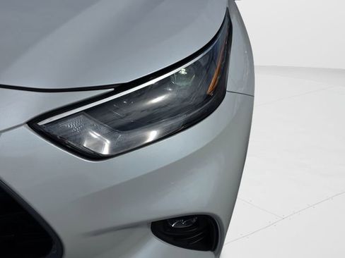 Used 2021 Toyota Highlander XLE image 9