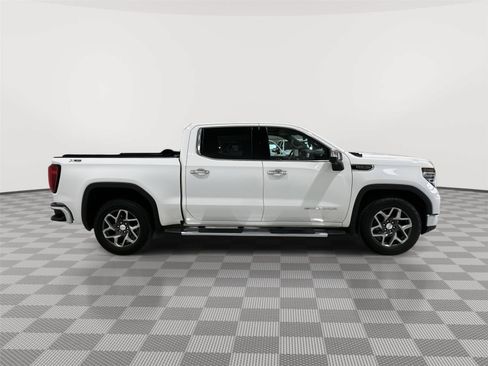 Used 2024 GMC Sierra 1500 SLT w/ SLT Premium Plus Package AWD/4WD image 6
