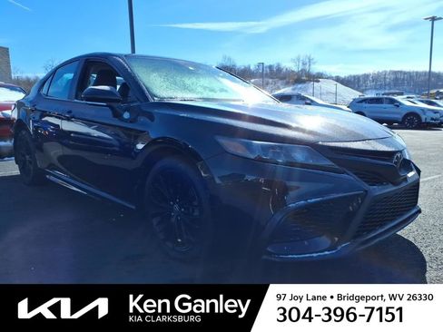 Used 2022 Toyota Camry SE w/ Convenience Package image 8