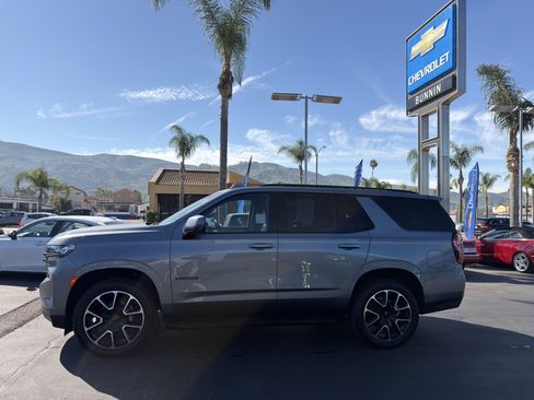 Used 2022 Chevrolet Tahoe RST w/ Luxury Package image 5