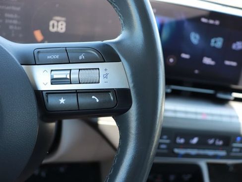 Used 2024 Hyundai Kona SEL FWD image 19