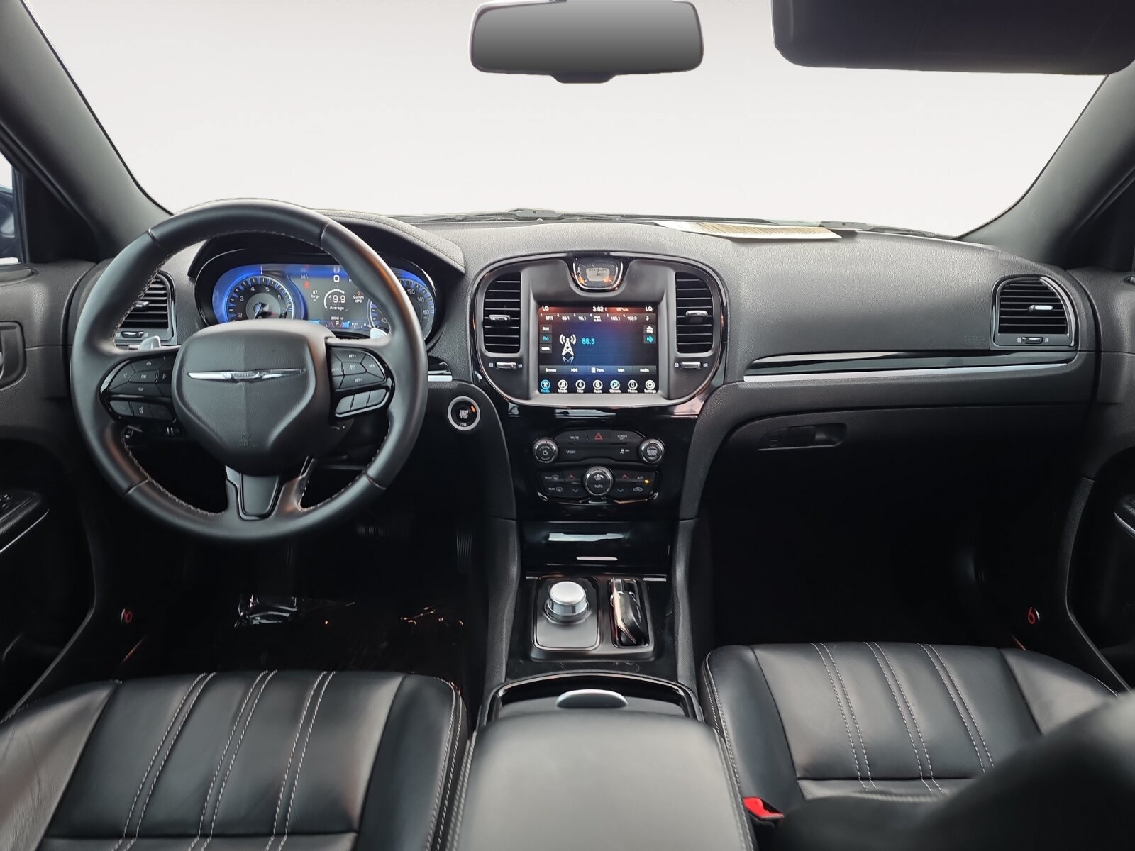Used 2017 Chrysler 300 S w/ S Model Appearance Package RWD image 13