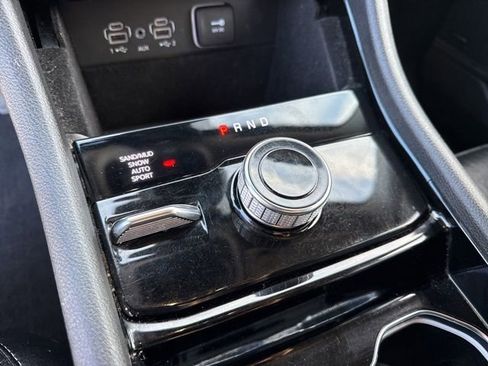 Certified 2022 Jeep Grand Cherokee Limited image 13