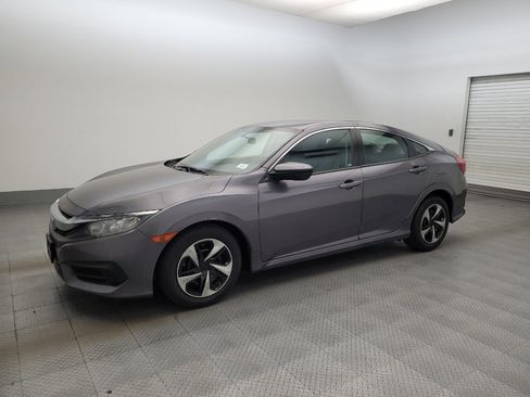 Used 2018 Honda Civic LX image 2