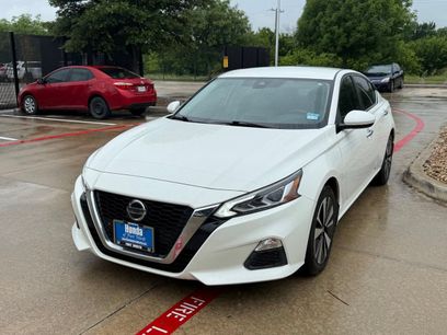 Used 2021 Nissan Altima 2.5 SV