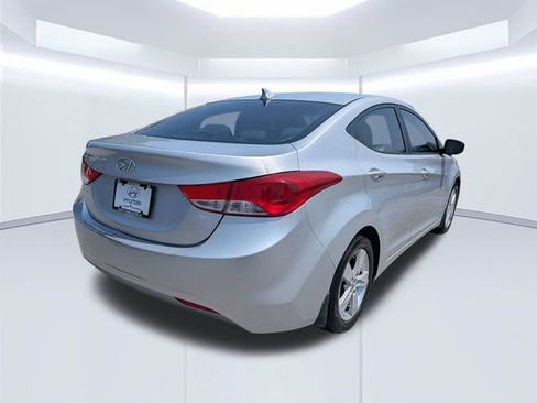 Used 2012 Hyundai Elantra GLS w/ Preferred Pkg 3 FWD image 4