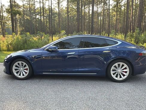 Used 2016 Tesla Model S P100D AWD/4WD image 2