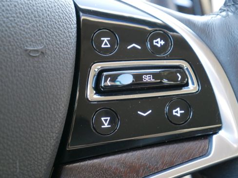 Used 2019 Cadillac XTS Luxury image 22