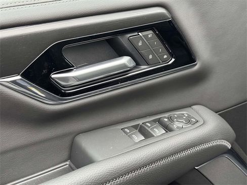 New 2026 GMC Yukon Denali image 18