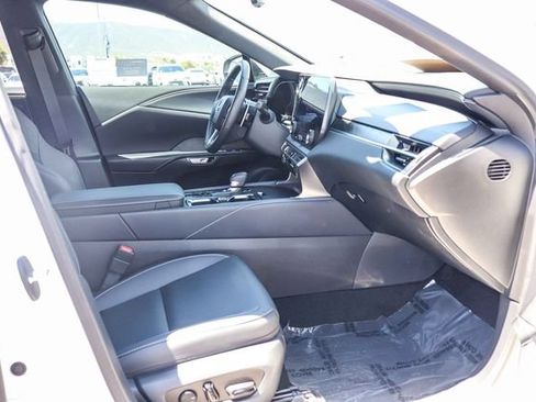 Certified 2025 Lexus RX 350 Premium FWD image 16