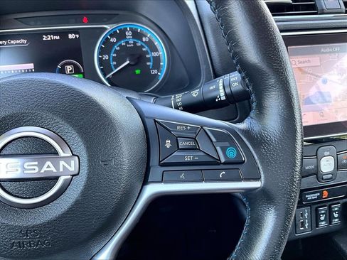 Used 2024 Nissan Leaf SV Plus FWD image 23
