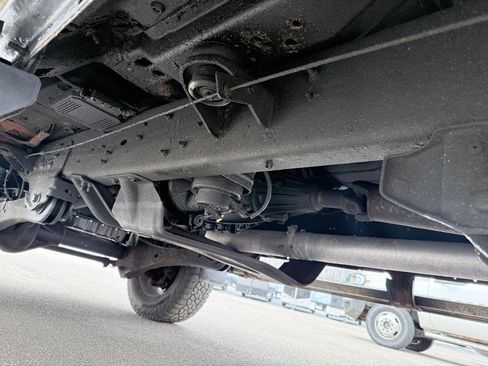 Used 2015 Ford F350 Platinum w/ FX4 Off-Road Package image 10