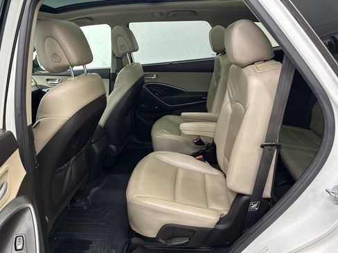 Used 2016 Hyundai Santa Fe Limited w/ Option Group 04 FWD image 25