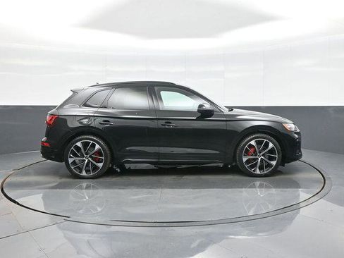 Used 2024 Audi SQ5 Premium Plus w/ Premium Plus Package image 8