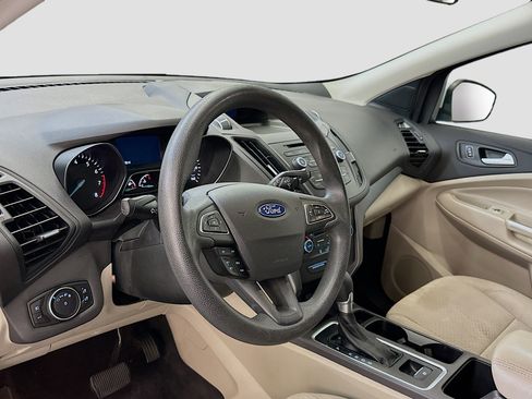 Used 2017 Ford Escape SE AWD/4WD image 18
