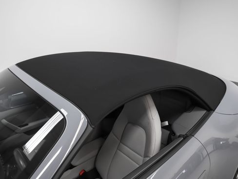 Certified 2024 Porsche 911 Carrera 4S AWD/4WD image 9