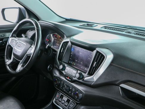 Used 2020 GMC Terrain SLT w/ Preferred Package FWD image 25