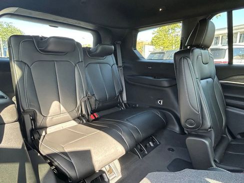 New 2024 Jeep Grand Cherokee L Limited w/ Black Appearance Package RWD image 30