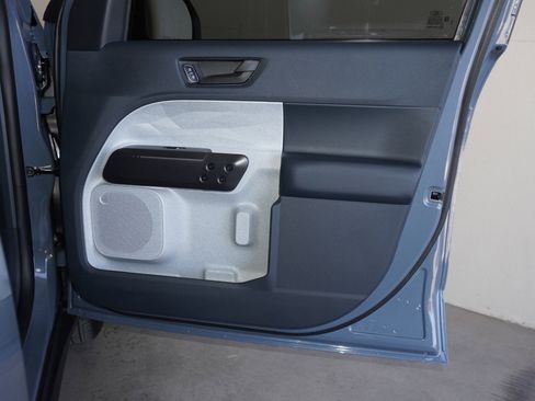 New 2025 Ford Maverick XLT image 42