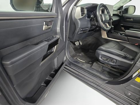 Used 2022 Toyota Tundra Limited w/ TRD Off-Road Package AWD/4WD image 20