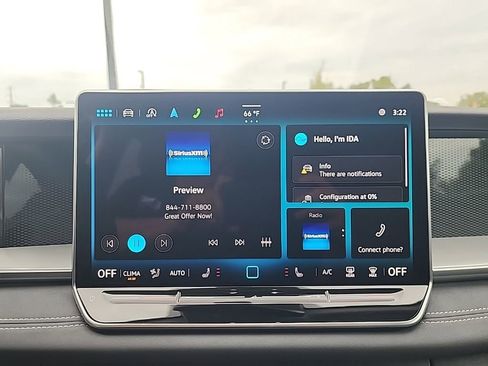 New 2025 Volkswagen Tiguan SE image 13