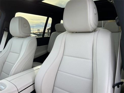 Certified 2025 Mercedes-Benz GLS 450 4MATIC image 14