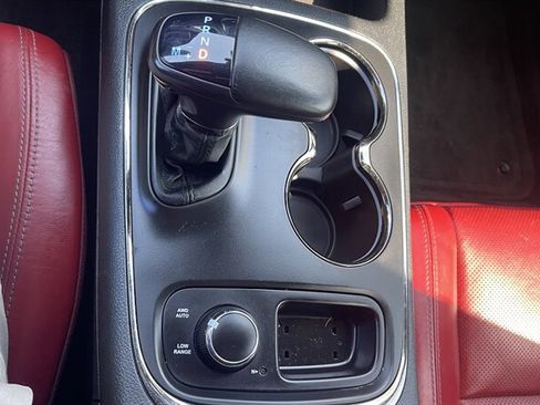 Used 2019 Dodge Durango R/T w/ Technology Group image 18