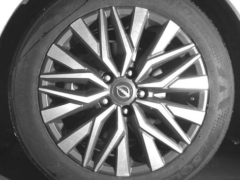 Used 2025 Nissan Altima 2.5 SV image 12