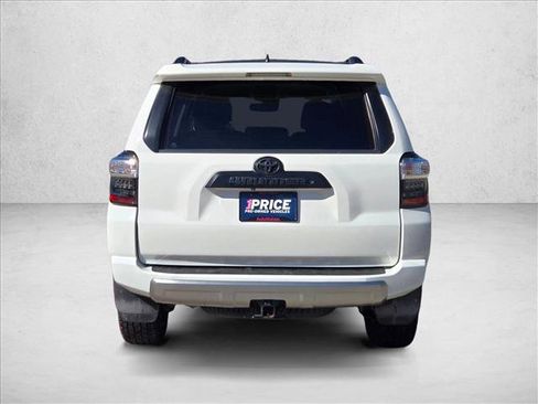 Used 2020 Toyota 4Runner TRD Off Road image 6