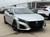 Used 2024 Nissan Altima 2.5 SR image 2
