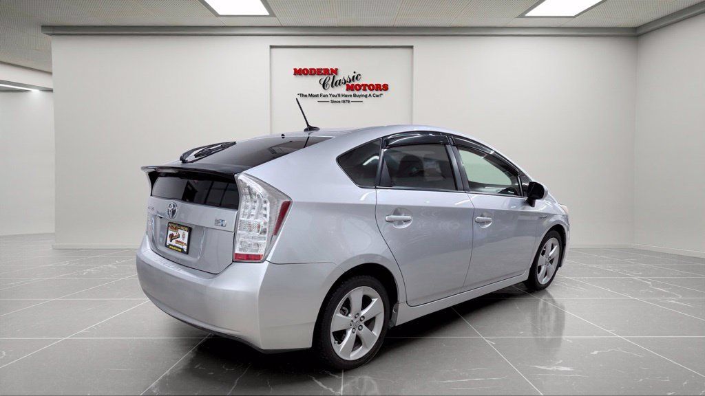 Used 2010 Toyota Prius Five w/ Navigation Pkg FWD image 7