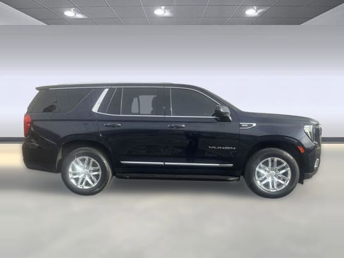 Used 2022 GMC Yukon SLT AWD/4WD image 8