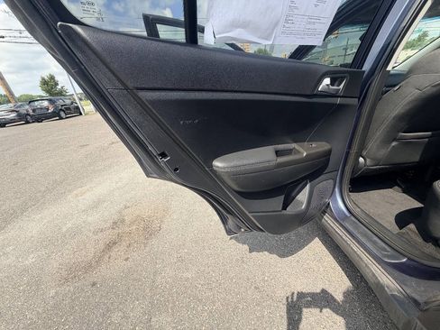 Used 2022 Kia Sportage LX AWD/4WD image 36