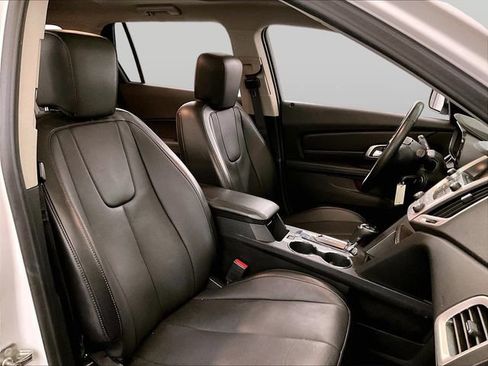 Used 2017 GMC Terrain SLT w/ Driver Alert Package I AWD/4WD image 7