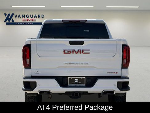 Used 2024 GMC Sierra 1500 AT4 w/ Technology Package AWD/4WD image 7