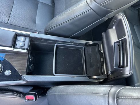 Used 2013 Lexus GS 350 AWD w/ Luxury Pkg w/Cold Weather Pkg image 34