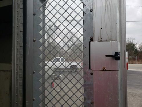 Used 2016 Ford F350 XL w/ Power Equipment Group image 31