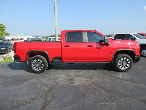 Certified 2025 Chevrolet Silverado 2500 Custom w/ Custom Value Package AWD/4WD image 5