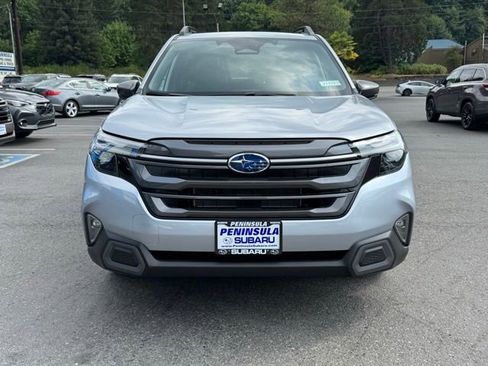 New 2025 Subaru Forester Limited image 4
