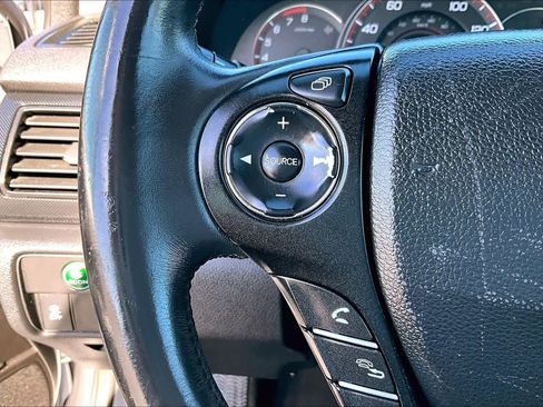 Used 2014 Honda Accord Sport image 21