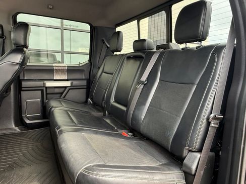 Used 2019 Ford F250 Lariat w/ Lariat Ultimate Package AWD/4WD image 10