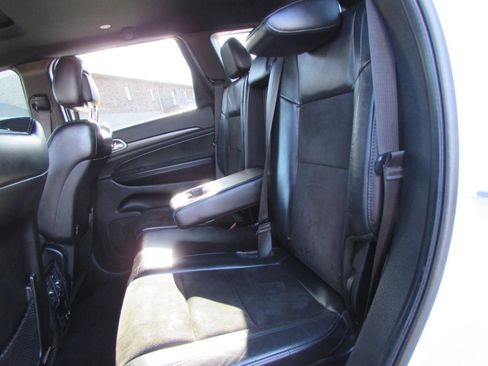 Used 2020 Jeep Grand Cherokee Altitude image 25