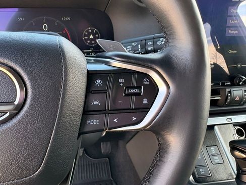 Used 2024 Lexus GX 550 w/ Accessory Package (2T) image 27