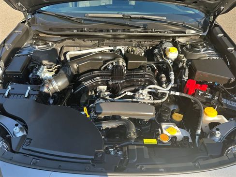 Used 2025 Subaru Outback Premium image 7
