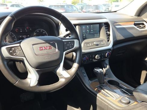 Used 2019 GMC Acadia SLE FWD image 10