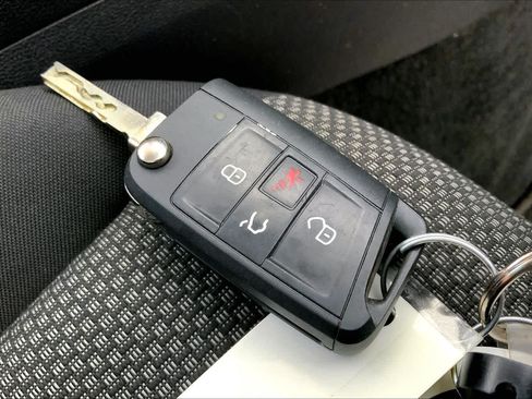 Used 2021 Volkswagen Jetta S FWD image 15