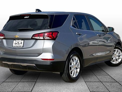 Used 2024 Chevrolet Equinox LT FWD image 13