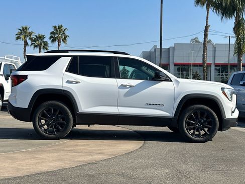 New 2026 GMC Terrain Elevation w/ Black Edition image 3